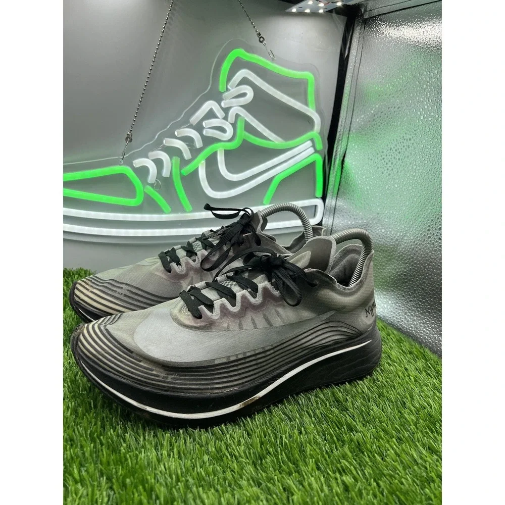 Nike Lab Zoom Fly NYC‎ New York Marathon Black White Men Size 8 AH5088-001 - Picture 2 of 9